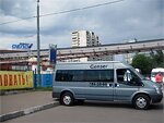Бесплатный автобус Genser в пункт аренды автомобилей АрендаАвто-кнц на ул.Добролюбова